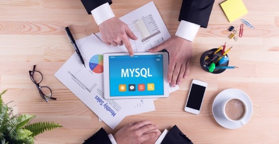 curso universitario en mysql php
